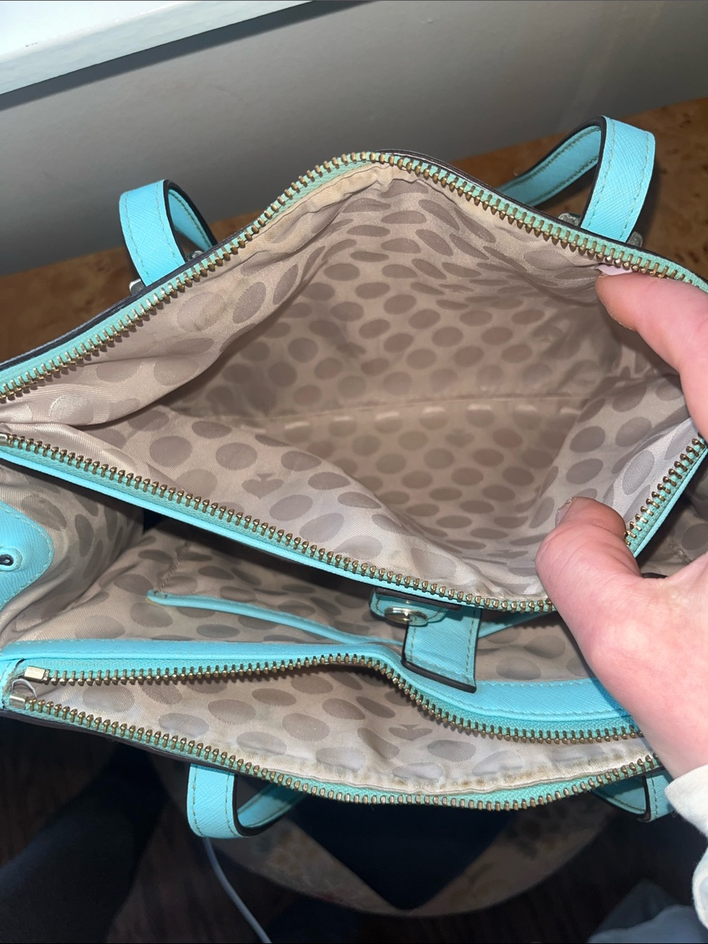 kate spade Light robin’s egg Blue medium Structured Tote saffiano leather - Picture 3 of 16